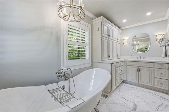 5973 Nachoochee Trail, Flowery Branch, GA 30542