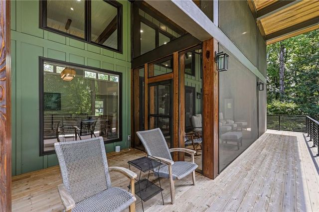 5973 Nachoochee Trail, Flowery Branch, GA 30542