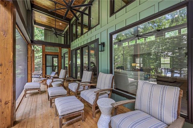 5973 Nachoochee Trail, Flowery Branch, GA 30542