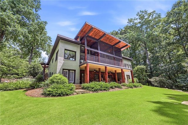 5973 Nachoochee Trail, Flowery Branch, GA 30542