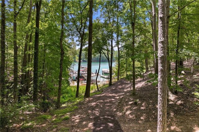 5973 Nachoochee Trail, Flowery Branch, GA 30542