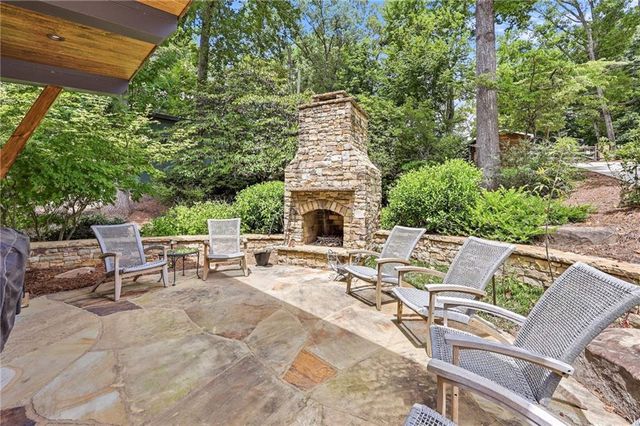 5973 Nachoochee Trail, Flowery Branch, GA 30542