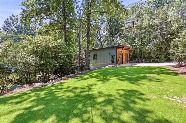 5973 Nachoochee Trail, Flowery Branch, GA 30542