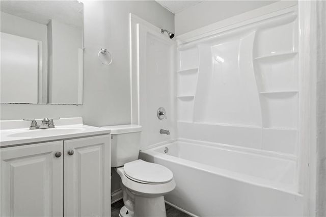 4813 Bartlett Road, Forest Park, GA 30297