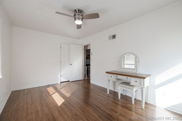 5709 E 24th Street, Tulsa, OK 74114