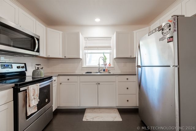 5709 E 24th Street, Tulsa, OK 74114