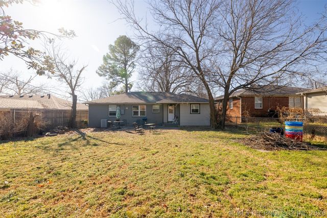 5709 E 24th Street, Tulsa, OK 74114