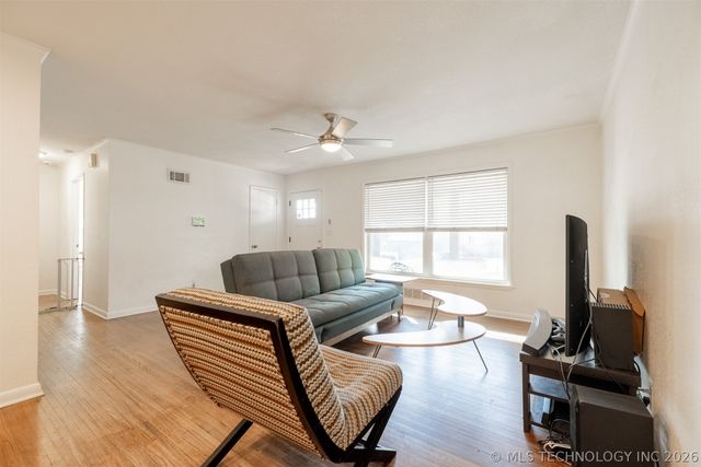 5709 E 24th Street, Tulsa, OK 74114