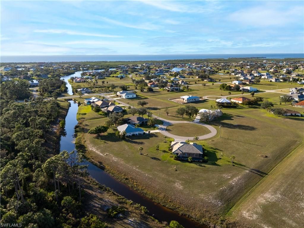 24351 Penhollow CT, PUNTA GORDA, FL 33955 — photo 2