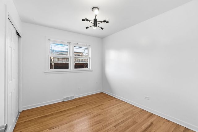 8344 Kedvale Avenue, Skokie, IL 60076
