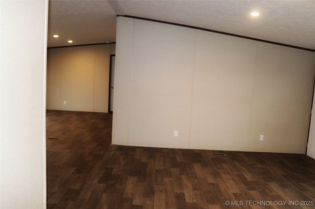 16130 Harper Lane, Beggs, OK 74421