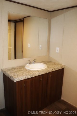 16130 Harper Lane, Beggs, OK 74421