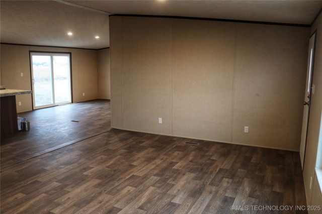 16130 Harper Lane, Beggs, OK 74421