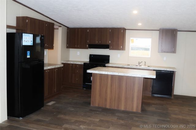 16130 Harper Lane, Beggs, OK 74421