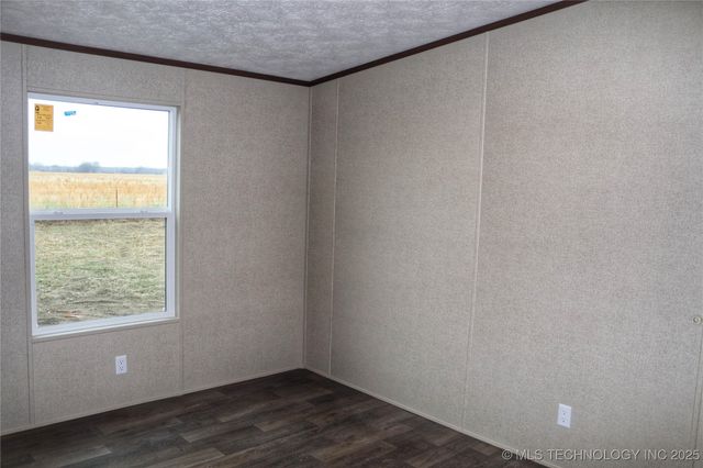 16130 Harper Lane, Beggs, OK 74421