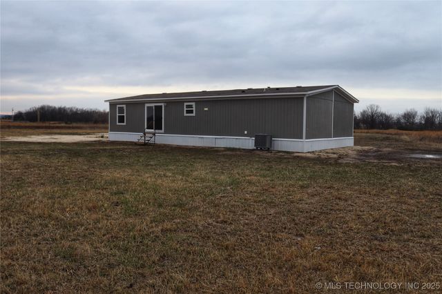 16130 Harper Lane, Beggs, OK 74421