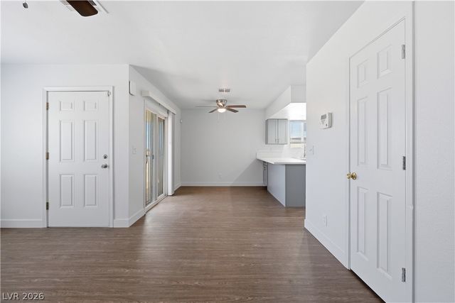 6952 Issac Avenue, Las Vegas, NV 89156