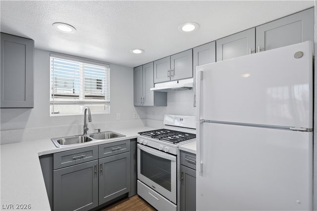 6952 Issac Avenue, Las Vegas, NV 89156