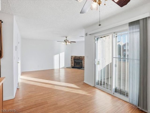 6952 Issac Avenue, Las Vegas, NV 89156