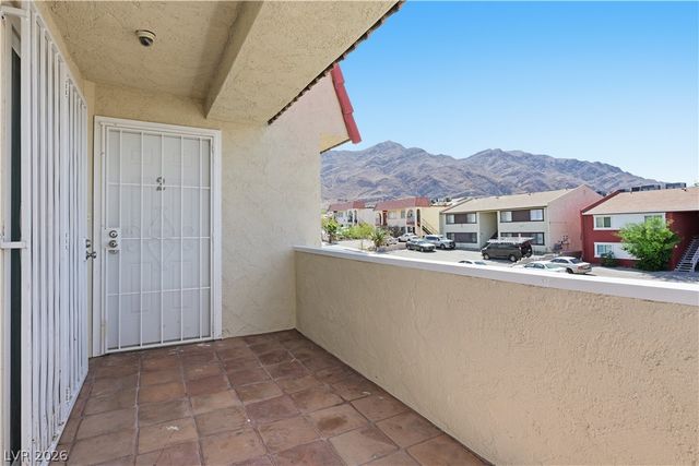 6952 Issac Avenue, Las Vegas, NV 89156