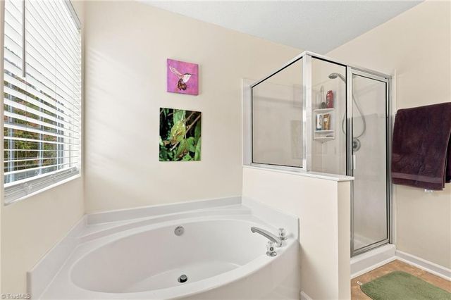 7027 Hill N Dale Drive, Kernersville, NC 27284