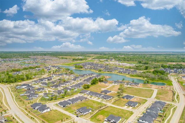 8714 Windsong Trail Dr, Missouri City, TX 77459