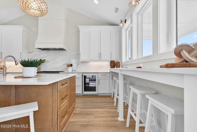 354 E First Street, Ocean Isle Beach, NC 28469