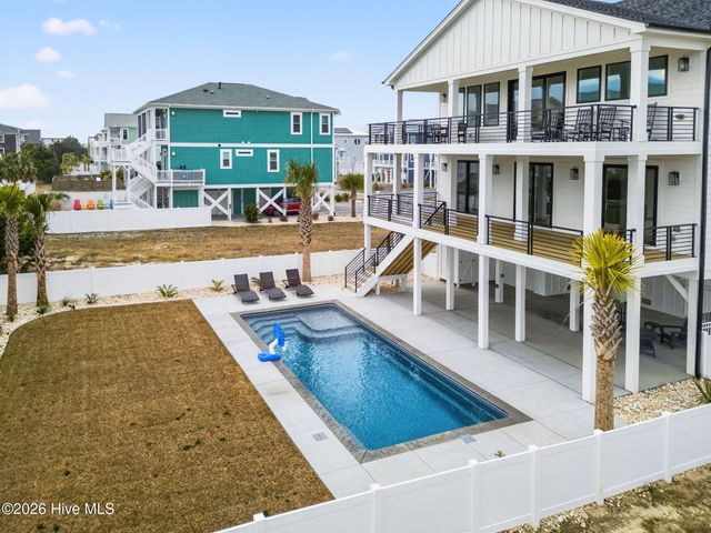 354 E First Street, Ocean Isle Beach, NC 28469