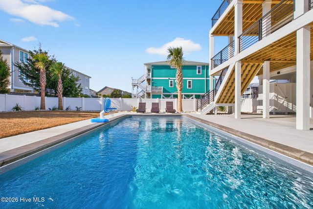 354 E First Street, Ocean Isle Beach, NC 28469