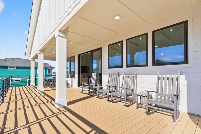 354 E First Street, Ocean Isle Beach, NC 28469