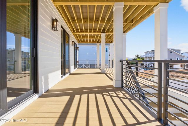 354 E First Street, Ocean Isle Beach, NC 28469