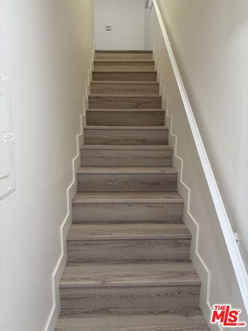 432 N Kenwood Street 214, Glendale, CA 91206