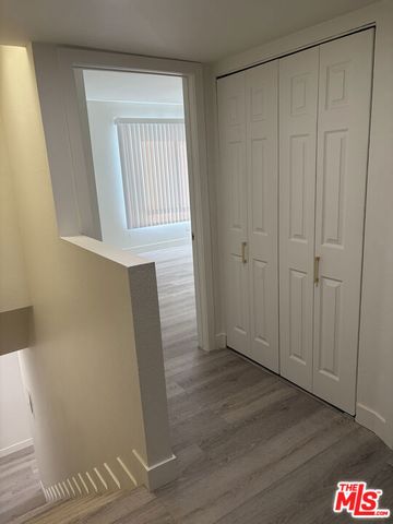 432 N Kenwood Street 214, Glendale, CA 91206