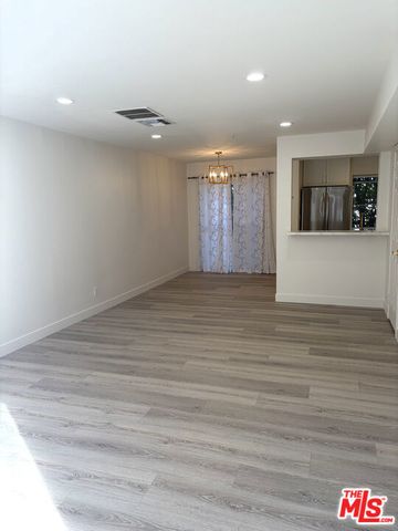 432 N Kenwood Street 214, Glendale, CA 91206