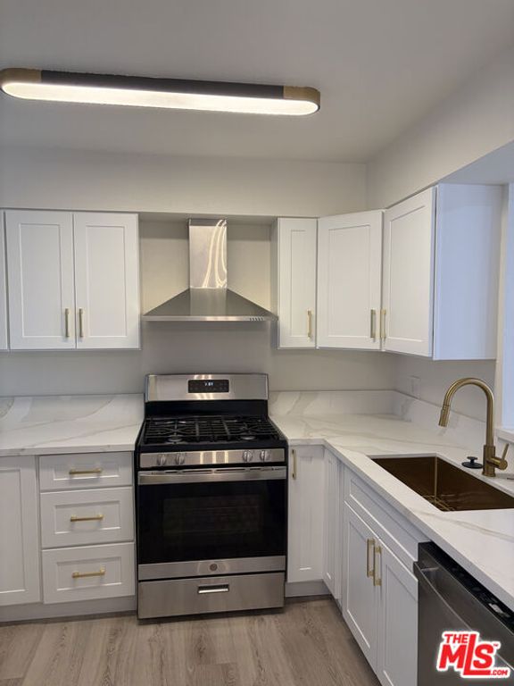 432 N Kenwood Street 214, Glendale, CA 91206