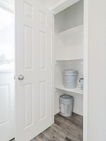 6903 SW Whitmarsh Road, Bentonville, AR 72713
