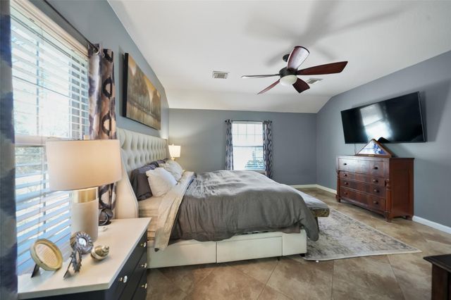 6185 Forest Drive, Cleveland, TX 77328
