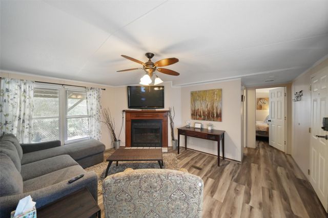6185 Forest Drive, Cleveland, TX 77328