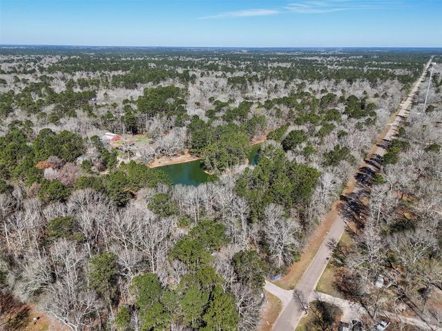 6185 Forest Drive, Cleveland, TX 77328