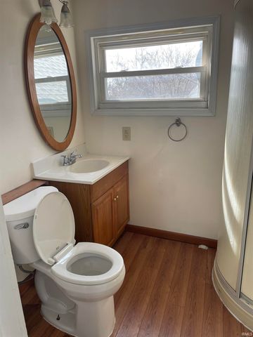 620 N Fourth Avenue, Evansville, IN 47710