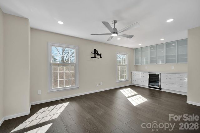 8308 Knights Bridge Road, Charlotte, NC 28210