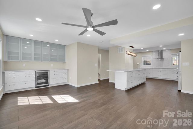 8308 Knights Bridge Road, Charlotte, NC 28210