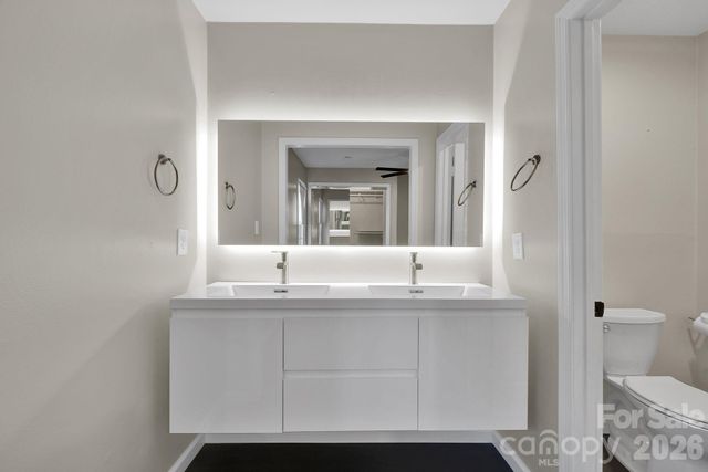 8308 Knights Bridge Road, Charlotte, NC 28210