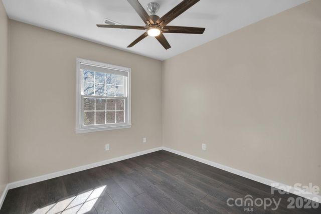 8308 Knights Bridge Road, Charlotte, NC 28210