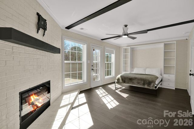 8308 Knights Bridge Road, Charlotte, NC 28210