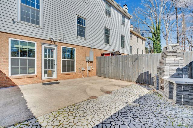 8308 Knights Bridge Road, Charlotte, NC 28210