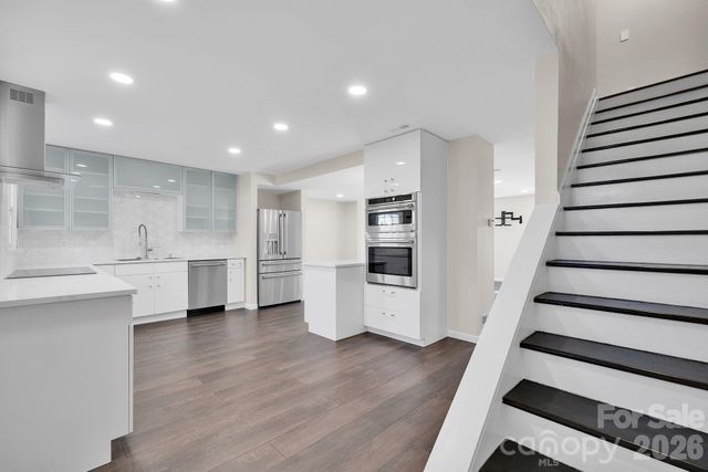 8308 Knights Bridge Road, Charlotte, NC 28210