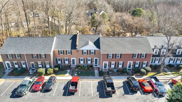 8308 Knights Bridge Road, Charlotte, NC 28210