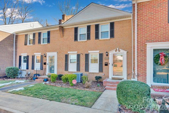 8308 Knights Bridge Road, Charlotte, NC 28210