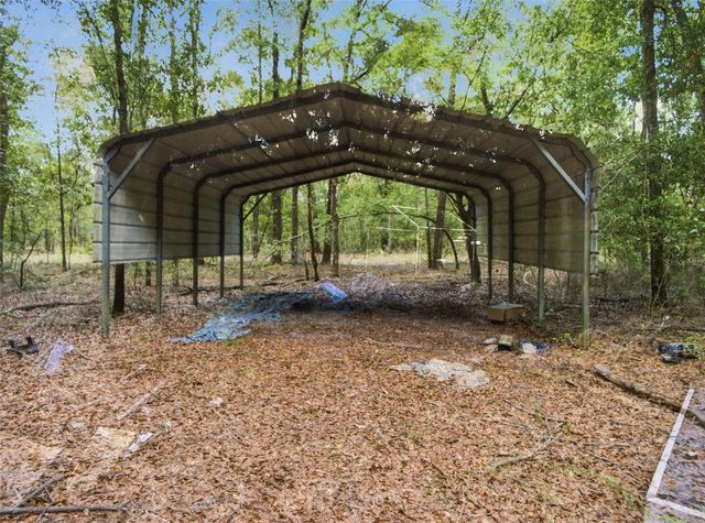 5229 SE 1ST STREET, Trenton, FL 32693